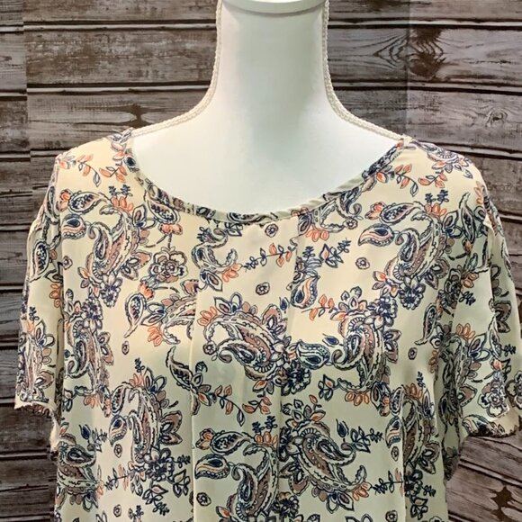 CATO Woman Ivory Blouse with Blue & Orange Top - Picture 2 of 5